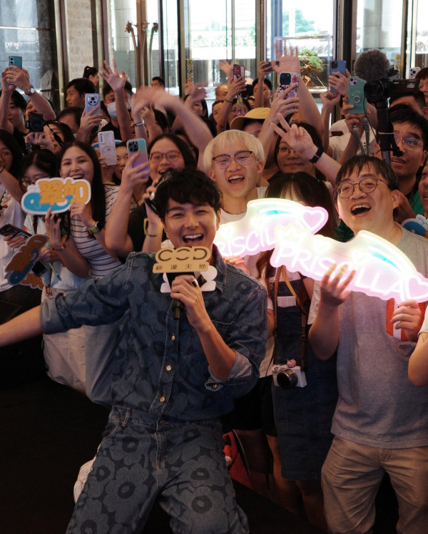 42歲黃翠如最新近照驚現牙籤腳！網民指「又瘦咗」曾被傳孕味濃 