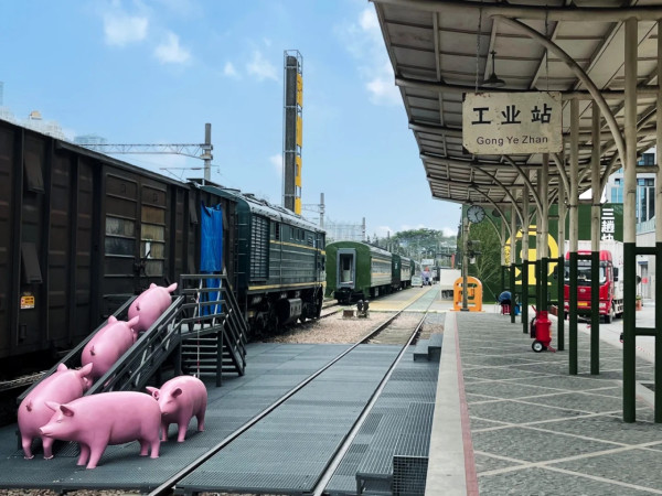清水河鐵路公園(圖片來源:小紅書@我不是胖虎) 清水河鐵路公園(圖片來源:小紅書@我不是胖虎)