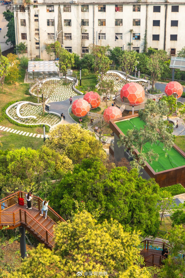 龍崗大嶺鼓公園(圖片來源:微博@深圳地鐵) 龍崗大嶺鼓公園(圖片來源:微博@深圳地鐵)