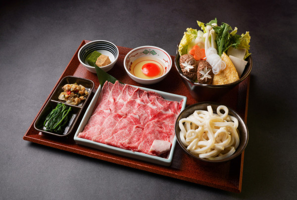 尖沙咀全新$168起抵食壽喜燒專門店！主打北海道黑毛和牛/打卡送和牛或啤酒限定優惠