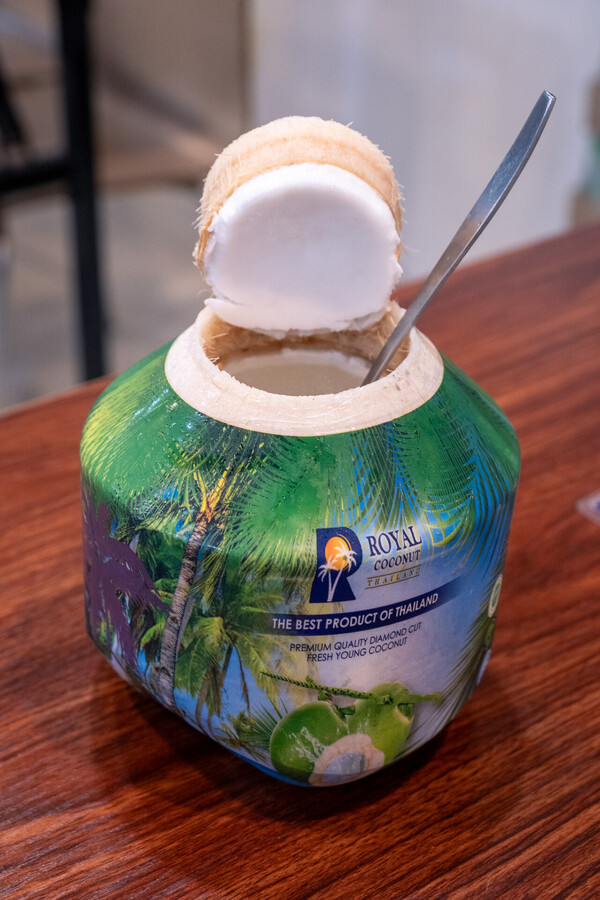 順鴻美食 順鴻美食