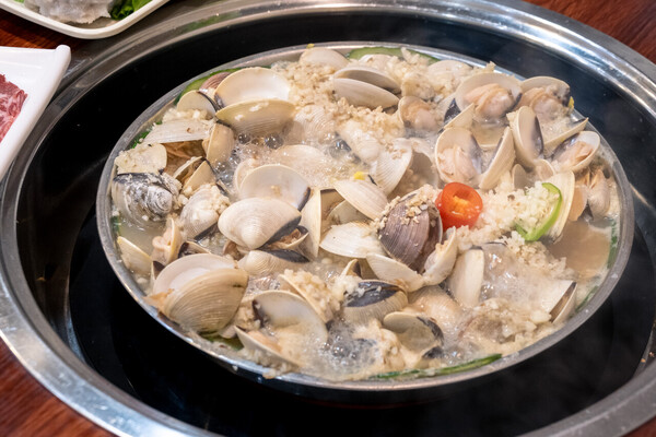 順鴻美食 順鴻美食