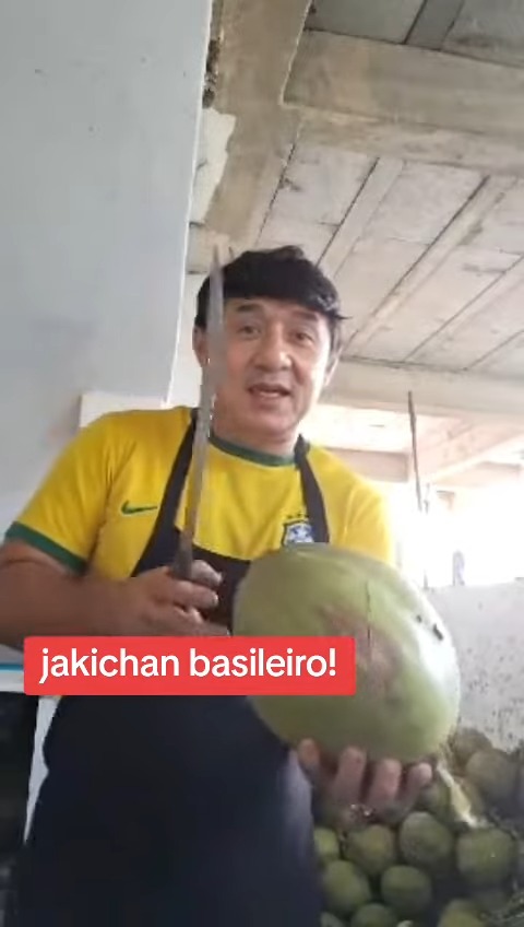 「巴西成龍」劈椰子影片網上瘋傳 與本尊勁似樣！2線索被指是AI合成？ 