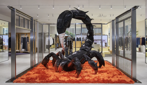 深圳巨人展｜3層高巨人登場！免費參觀6大打卡位 動態機械人臉/鏡面螳螂 