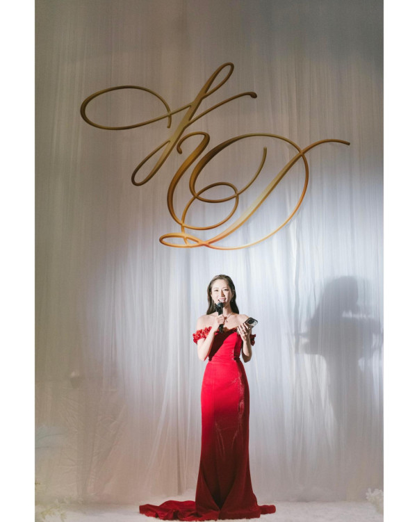 30歲拜金港姐撇甩老公獨遊西藏！着傳統服飾濃妝寫真罕有密實！ 