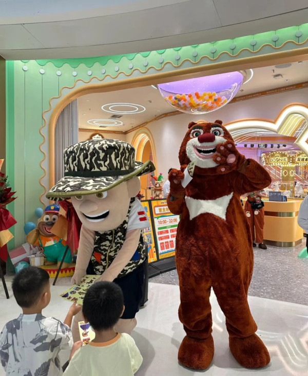 寶安華強廣場（圖片來源︰小紅書@就是楠哥）