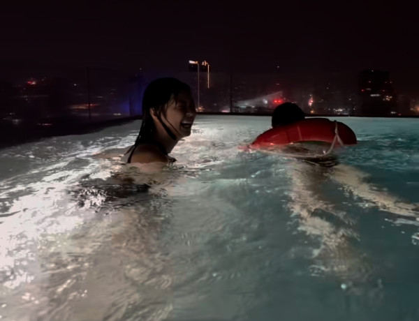 舒淇成都搭飛機返港狀態跌watt？包到冚仍難掩倦容 網友全憑一個特徵認出 