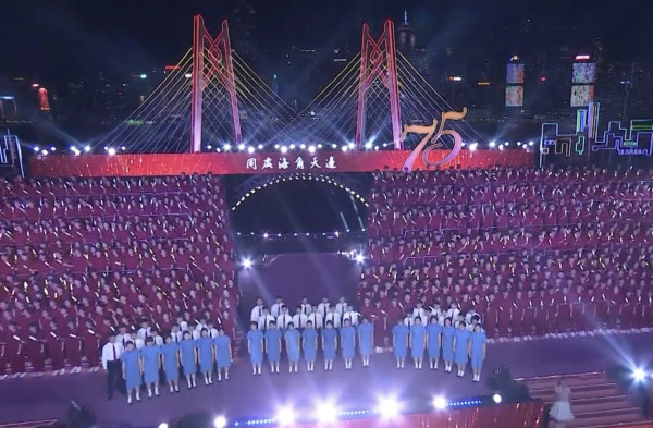 十一國慶｜電離層閃爍致無人機表演取消 專家指定位受影響 勉強起飛恐出意外 