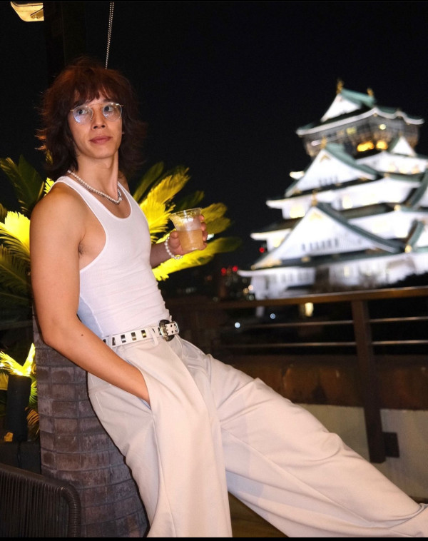 29歲星二代驚喜宣布結婚喜訊！嫁前TVB男藝人晒巨鑽報喜：只有我們