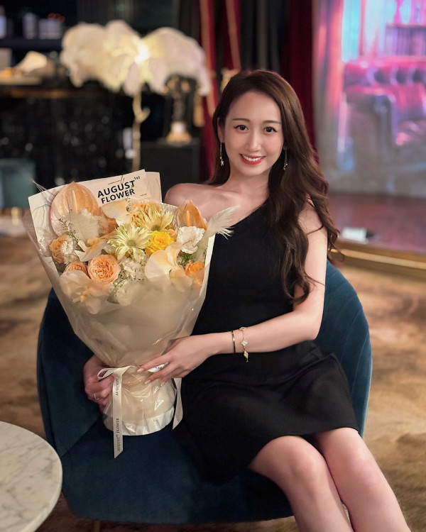 大批網民送上祝福