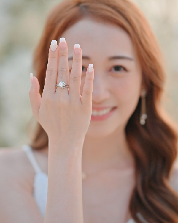 甜蜜發文感謝未婚夫