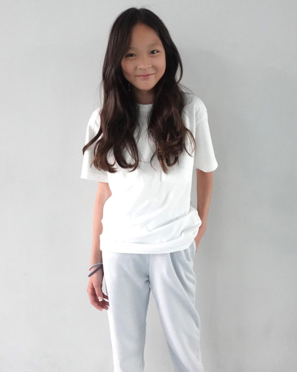 《超人回來了》秋小愛13歲生日!父母PO相慶祝感性落淚!近照判若兩人