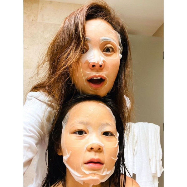 《超人回來了》秋小愛13歲生日!父母PO相慶祝感性落淚!近照判若兩人