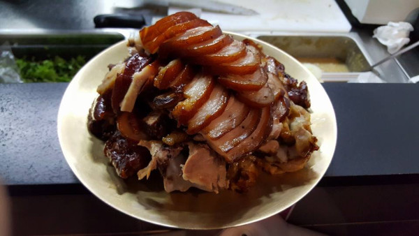 豬腳小姐（圖片來源：Facebook@미쓰족발 홍성점 ）