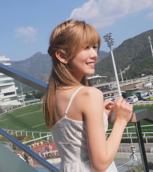 陳嘉慧與老公到馬爾代夫慶祝結婚1周年