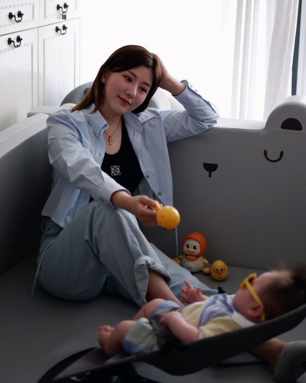 陳嘉慧與老公到馬爾代夫慶祝結婚1周年