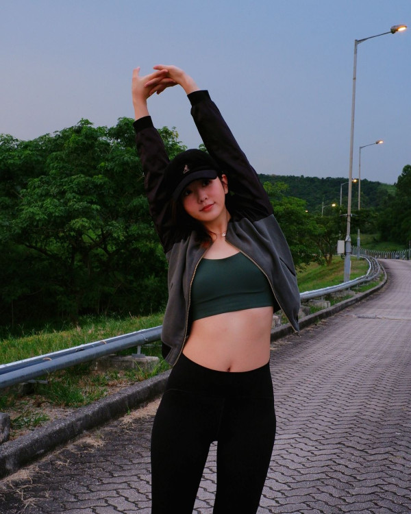 陳嘉慧與老公到馬爾代夫慶祝結婚1周年