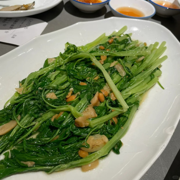 KK MALL｜來源：深圳地鐵、小紅書@跳舞的蓬蓬裙、小紅書@花喵喵、小紅書@暴飲暴食～瑜伽導師Rachel、小紅書@舉個栗子、小紅書@快樂星球、小紅書@耶耶美食、小紅書@莉莉兔子、太二酸菜魚官網、小紅書@蕉下見鹿、小紅書@憨居居-一起吃飯啦、小紅書@花花還能吃億口、小紅書@荔枝飽飽、小紅書@小福星、小紅書@墨鏡喵、番茄口袋、小紅書@會拍的梁波萬、小紅書@小秘書食記、小紅書@深圳吃貨課代表