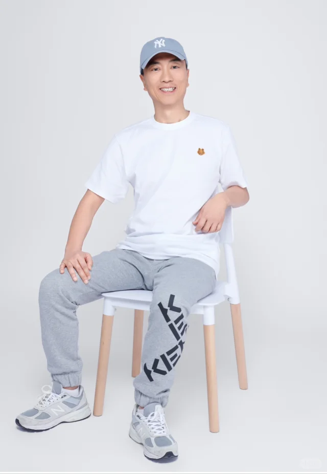 直指老婆「好貪錢」