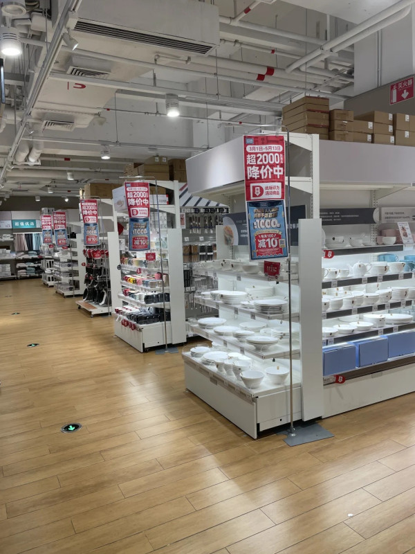 KK MALL｜來源：深圳地鐵、小紅書@跳舞的蓬蓬裙、小紅書@花喵喵、小紅書@暴飲暴食～瑜伽導師Rachel、小紅書@舉個栗子、小紅書@快樂星球、小紅書@耶耶美食、小紅書@莉莉兔子、太二酸菜魚官網、小紅書@蕉下見鹿、小紅書@憨居居-一起吃飯啦、小紅書@花花還能吃億口、小紅書@荔枝飽飽、小紅書@小福星、小紅書@墨鏡喵、番茄口袋、小紅書@會拍的梁波萬、小紅書@小秘書食記、小紅書@深圳吃貨課代表