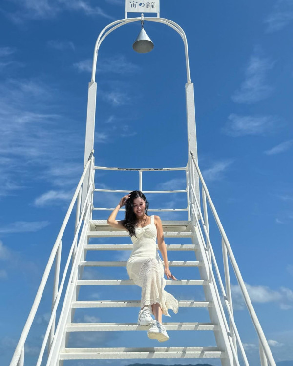 陳煒與老公結婚兩周年蜜遊日本 被熱情奈良鹿仔「攻擊」敏感部位 