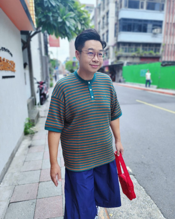 陳煒與老公結婚兩周年蜜遊日本 被熱情奈良鹿仔「攻擊」敏感部位 