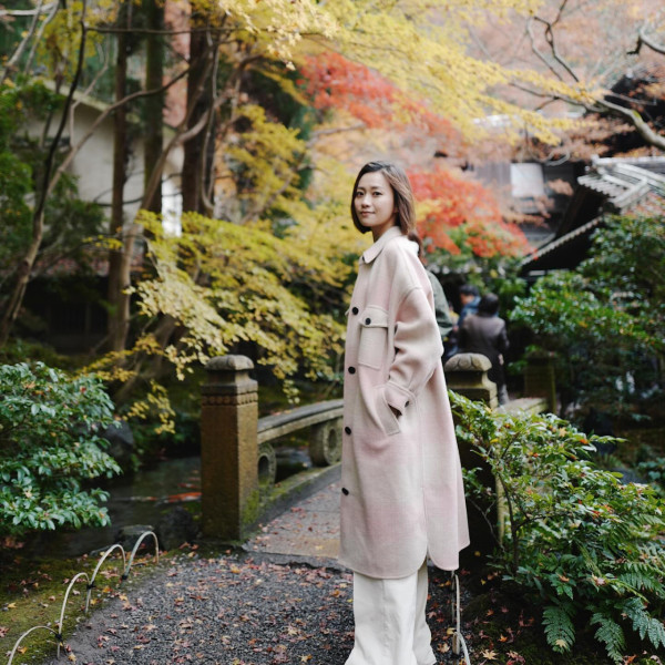 Mandy Lieu英國生圖曝光！搬離億萬豪宅 樸素打扮零化妝狀態驚人 