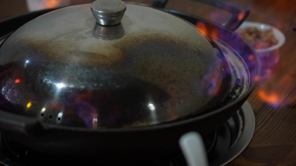 吃貨橫掃港深珠｜彭慧中/梁凱晴/廖慧儀玩轉大灣區！體驗399人仔直昇機遊 無邊際泳池水著派福利 