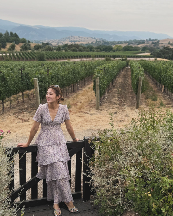 前港姐冠軍著比堅尼歐遊！突然性感露肉派福利！ 