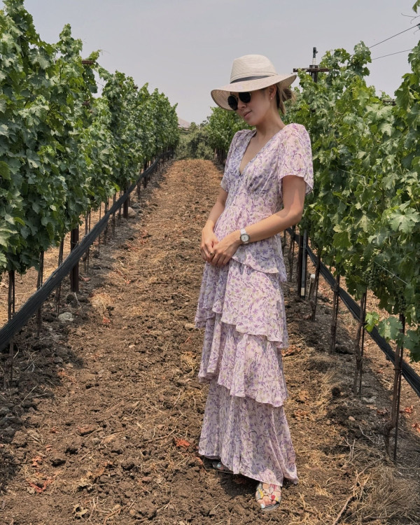 前港姐冠軍著比堅尼歐遊！突然性感露肉派福利！ 