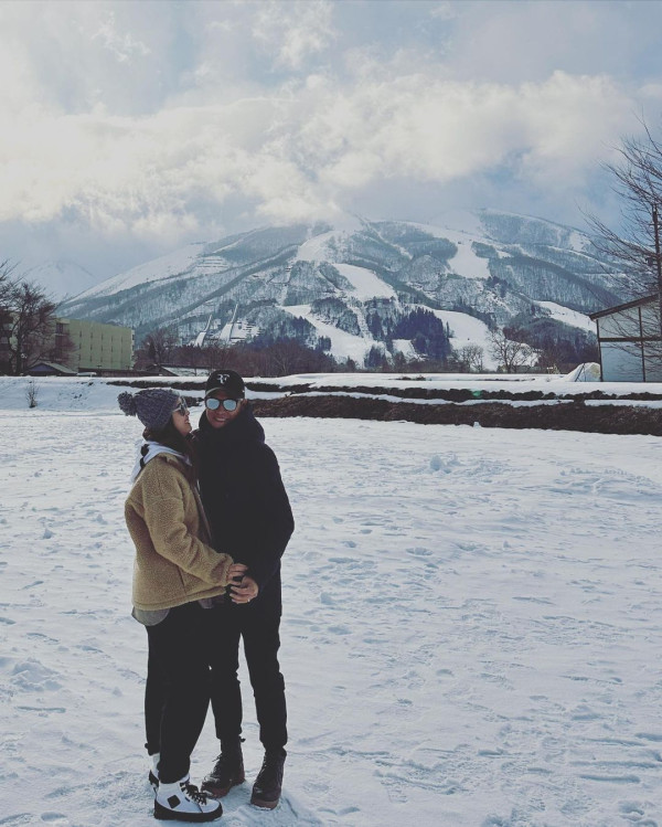 TVB花旦沖繩泳裝曬逆天長腿 玉背超吸睛!告別過往「肉肉身型」