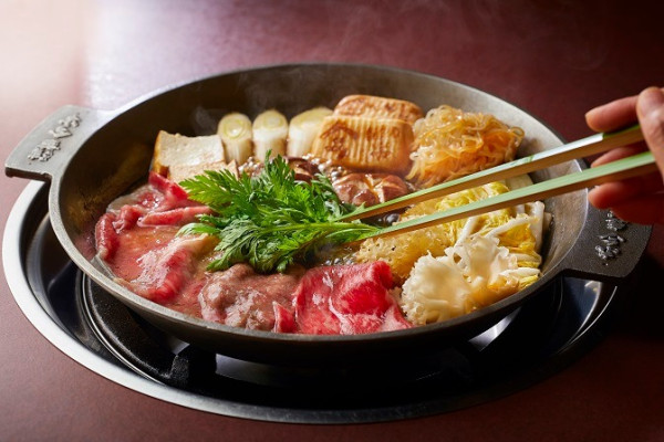 淺草美食︰壽喜燒百年老店 淺草今半(圖片來源︰FB@浅草今半) 淺草美食︰壽喜燒百年老店 淺草今半(圖片來源︰FB@浅草今半)