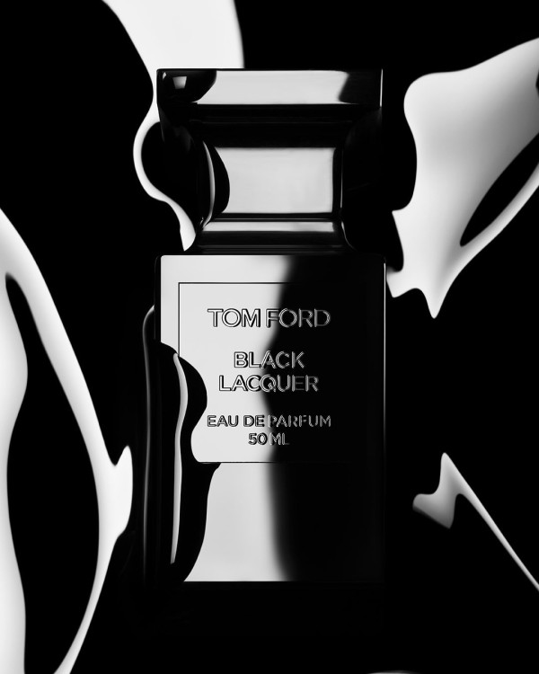 木香香水推介9 : TOM FORD Black Lacquer 香氛  售价 : HK$2,040(30ML)/HK$3,245(50ML)/HK$7,860(250ML)