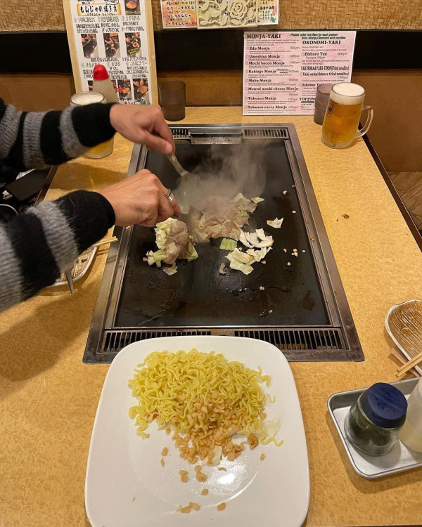 淺草美食︰淺草文字燒名店 江戶文字燒葫蘆(圖片來源︰IG@edomonja_hyotan_official_) 淺草美食︰淺草文字燒名店 江戶文字燒葫蘆(圖片來源︰IG@edomonja_hyotan_official_)