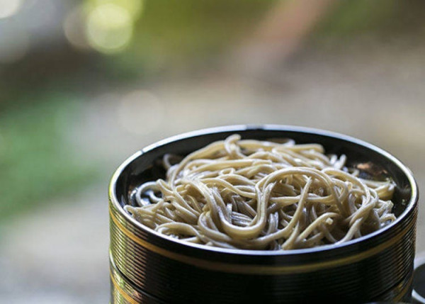 淺草美食︰淺草寺御用蕎麥麵店 尾張屋(圖片來源︰livejapan.com) 淺草美食︰淺草寺御用蕎麥麵店 尾張屋(圖片來源︰livejapan.com)