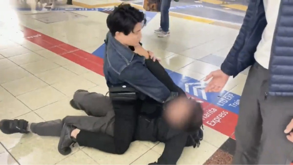 港人夫婦遊大阪遇劫被刺傷！23歲無業男被捕親揭犯案原因 