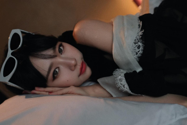 林明禎新歌預告大派福利！突破性感尺度露美臀險走光 ! 