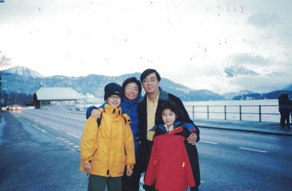 懷孕麥明詩爆一原因驚老公走佬!將到峇里島影三點式孕照!