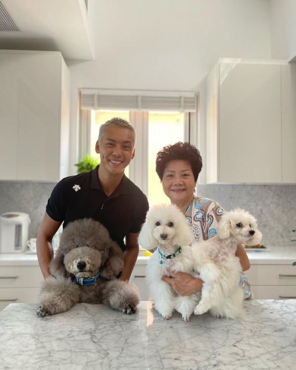 陳偉霆被爆與內地超模蜜遊日本？ 當街做一親暱行為高調放閃 