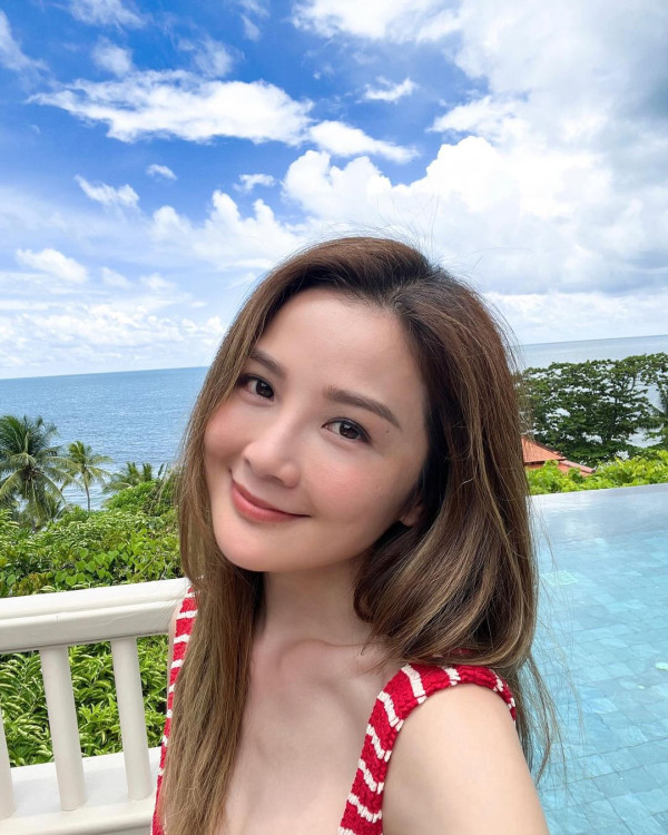 網民福岡野生捕獲阿Sa 零架子合照曝逆齡美貌 網民大讚:看起來像20歲