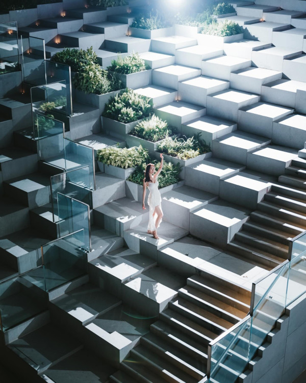 性感低胸晒逆天長腿