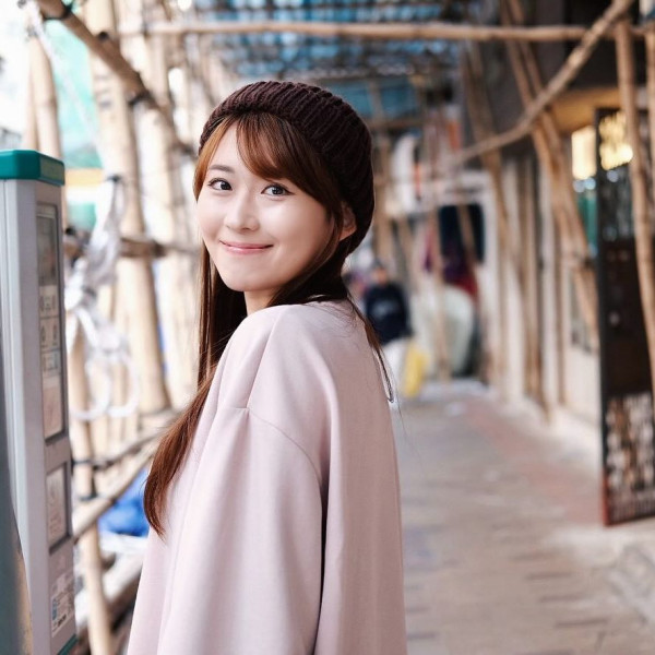 陳嘉慧疑飲醉失控除衫露胸跳舞！馬爾代夫慶結婚周年 