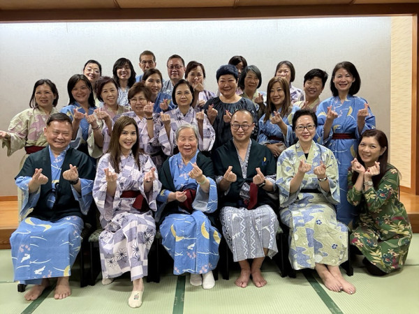 江嘉敏曬外遊相上圍突然升級？ 網友力勸唔好再剪短髮 