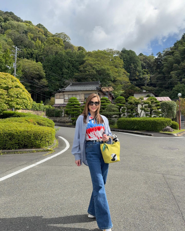 江嘉敏曬外遊相上圍突然升級？ 網友力勸唔好再剪短髮 