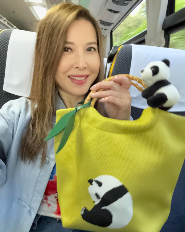 江嘉敏曬外遊相上圍突然升級？ 網友力勸唔好再剪短髮 