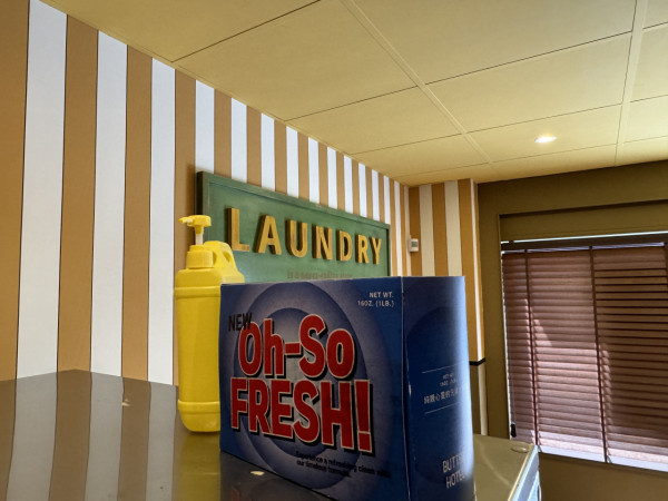 台中人氣手信店BUTTER HOTEL 復古洗衣部+奶油浴場等超多打卡位 必買限定「太陽奶油餅乾」 