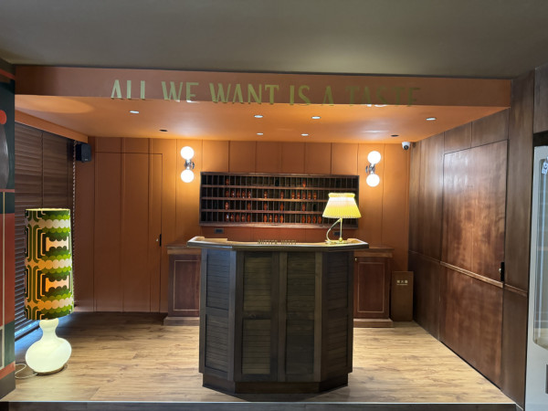 台中人氣手信店BUTTER HOTEL 復古洗衣部+奶油浴場等超多打卡位 必買限定「太陽奶油餅乾」 