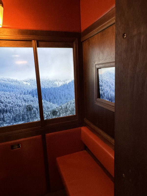 台中人氣手信店BUTTER HOTEL 復古洗衣部+奶油浴場等超多打卡位 必買限定「太陽奶油餅乾」 