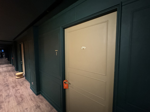 台中人氣手信店BUTTER HOTEL 復古洗衣部+奶油浴場等超多打卡位 必買限定「太陽奶油餅乾」 