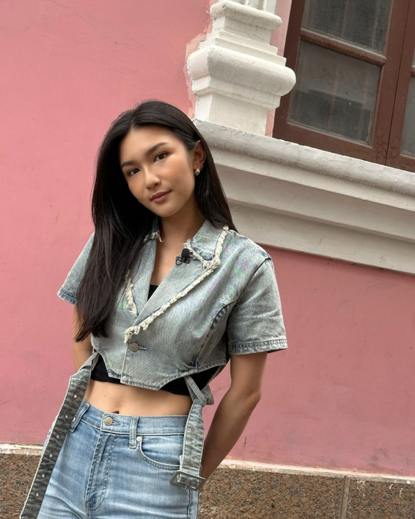 關楓馨激罕派福利 晒火紅比堅尼照